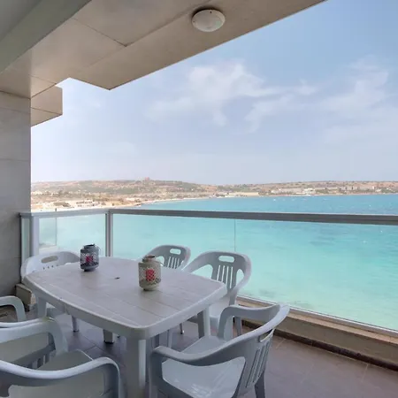 Appartement Beachfront Pretty