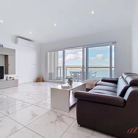 Premium Seafront With Panoramic Bay Views Mellieħa
