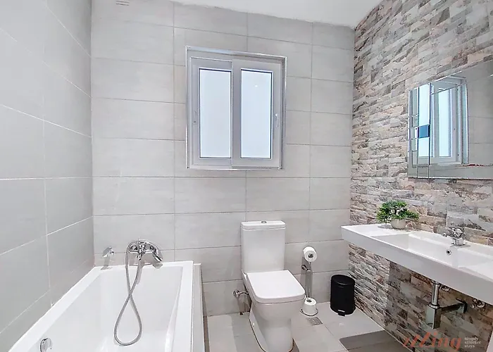 Premium Seafront With Panoramic Bay Views Daire