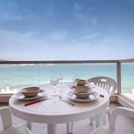 Premium Seafront With Panoramic Bay Views Mellieħa