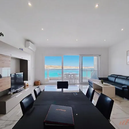 Apartment Premium Seafront With Panoramic Bay Views Mellieħa